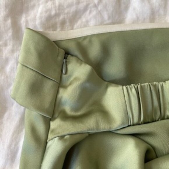 Maiah Sage Maxi Dress - Picture 5 of 5